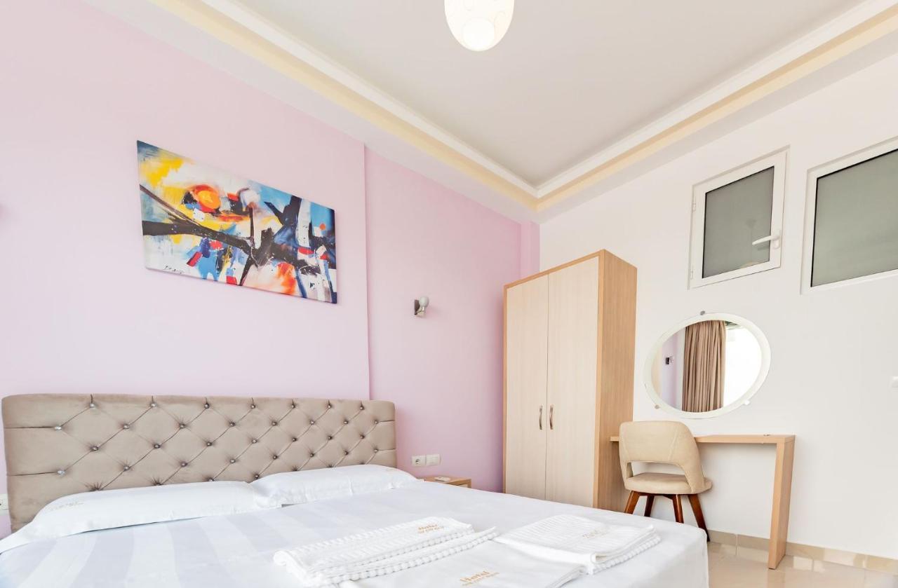 The City Gate Hotel Sarande Exterior photo